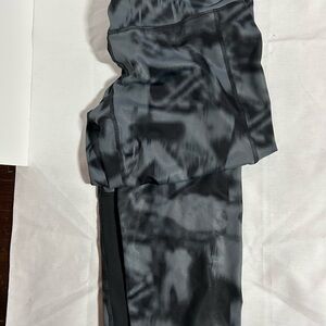 NWT Champion Black and Gray Power Flex Leggings